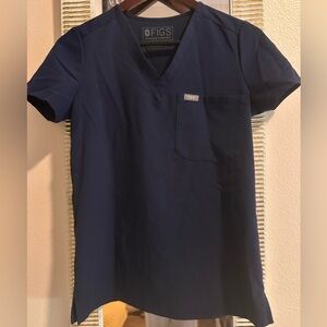 FIGS Women’s Catarina One-pocket scrub top Navy XXS